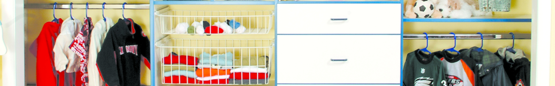 reach-in closet